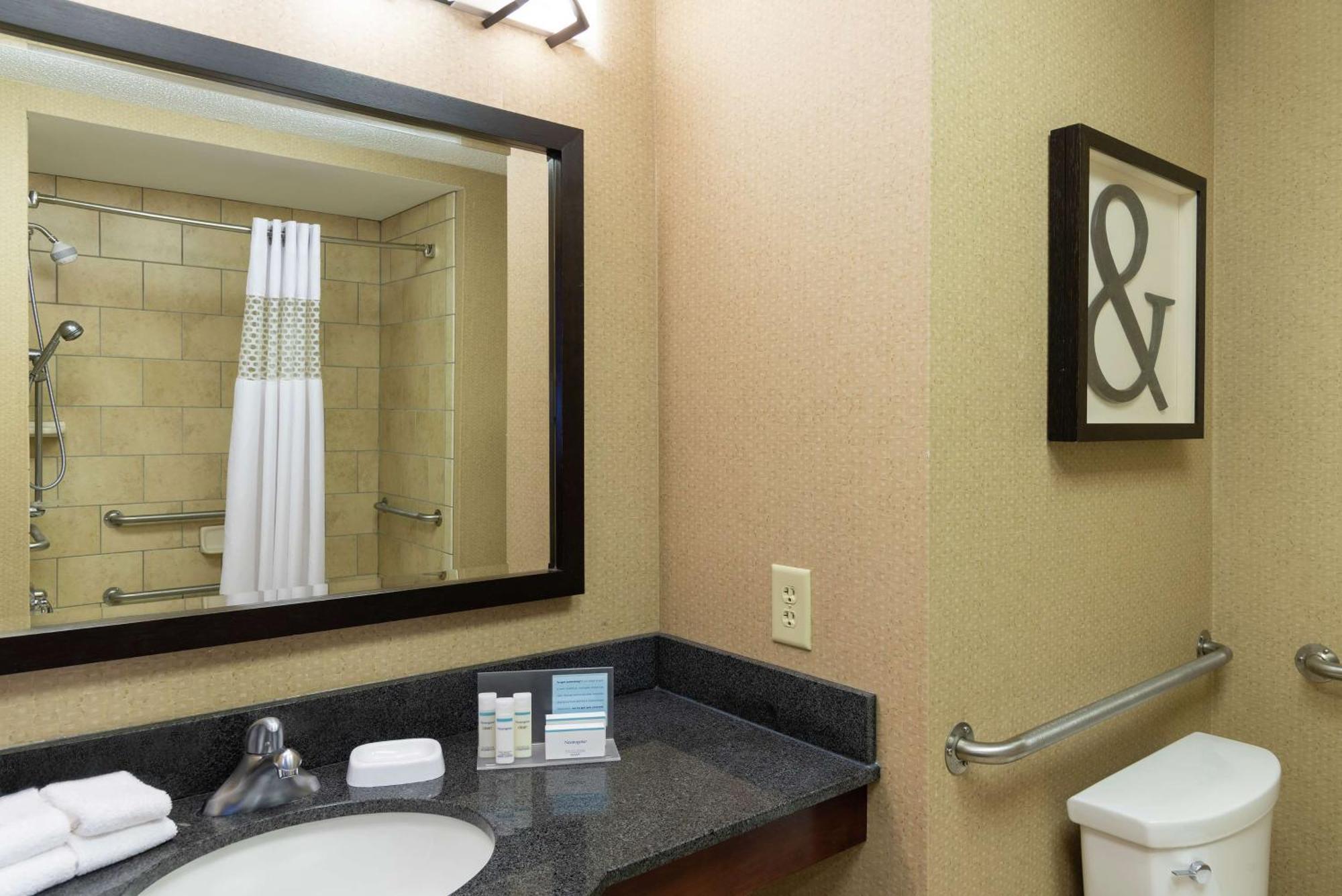 Hampton Inn Warsaw Kültér fotó