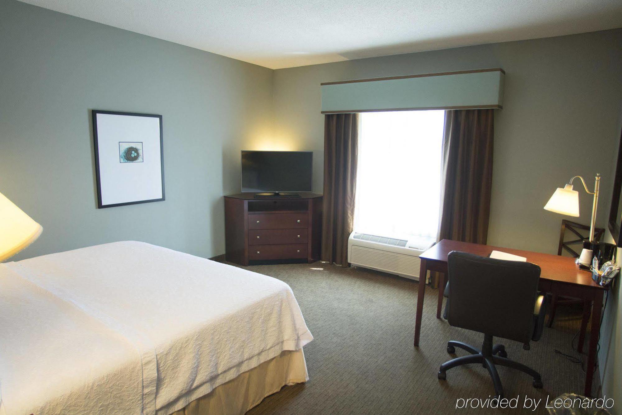 Hampton Inn Warsaw Kültér fotó