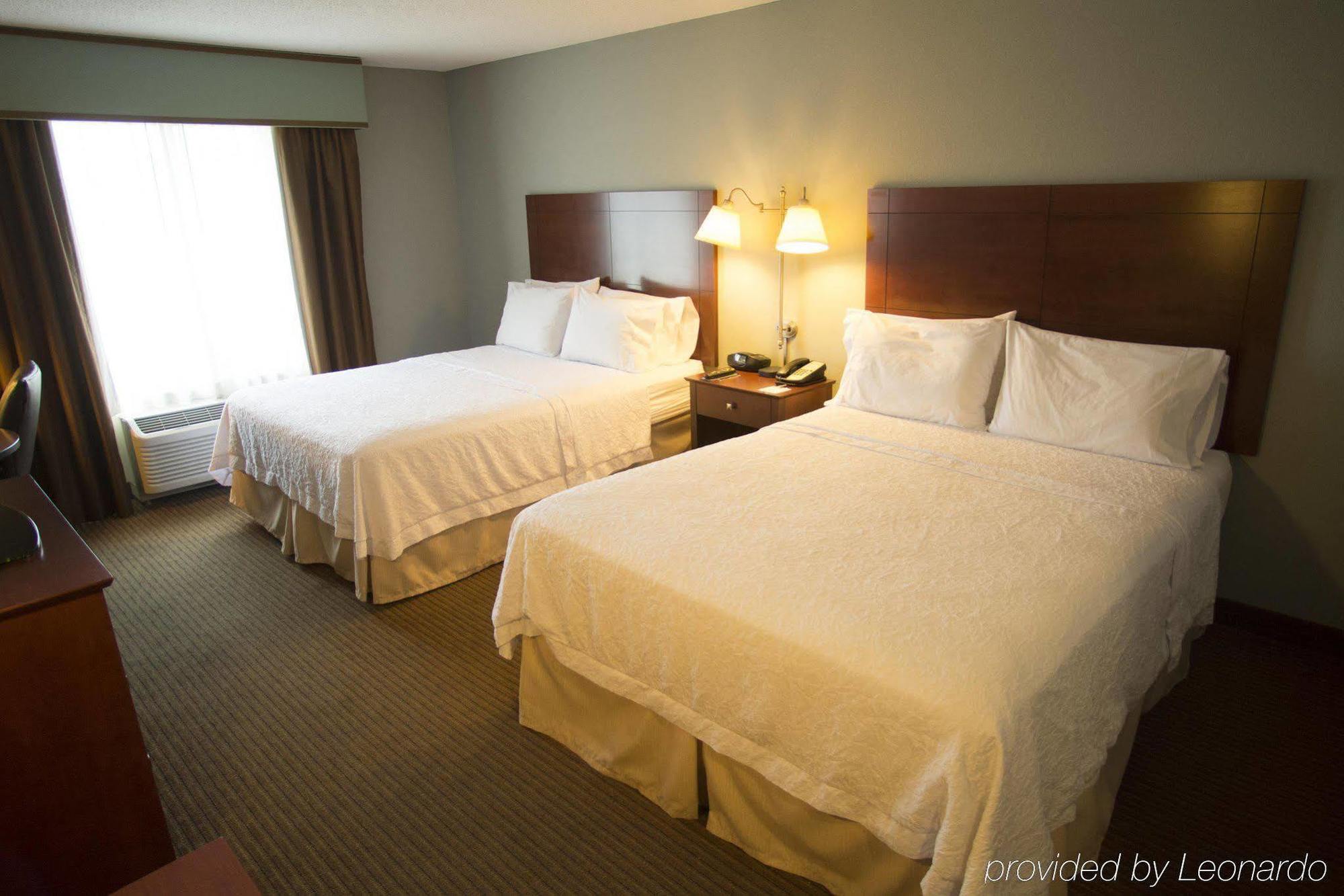 Hampton Inn Warsaw Kültér fotó