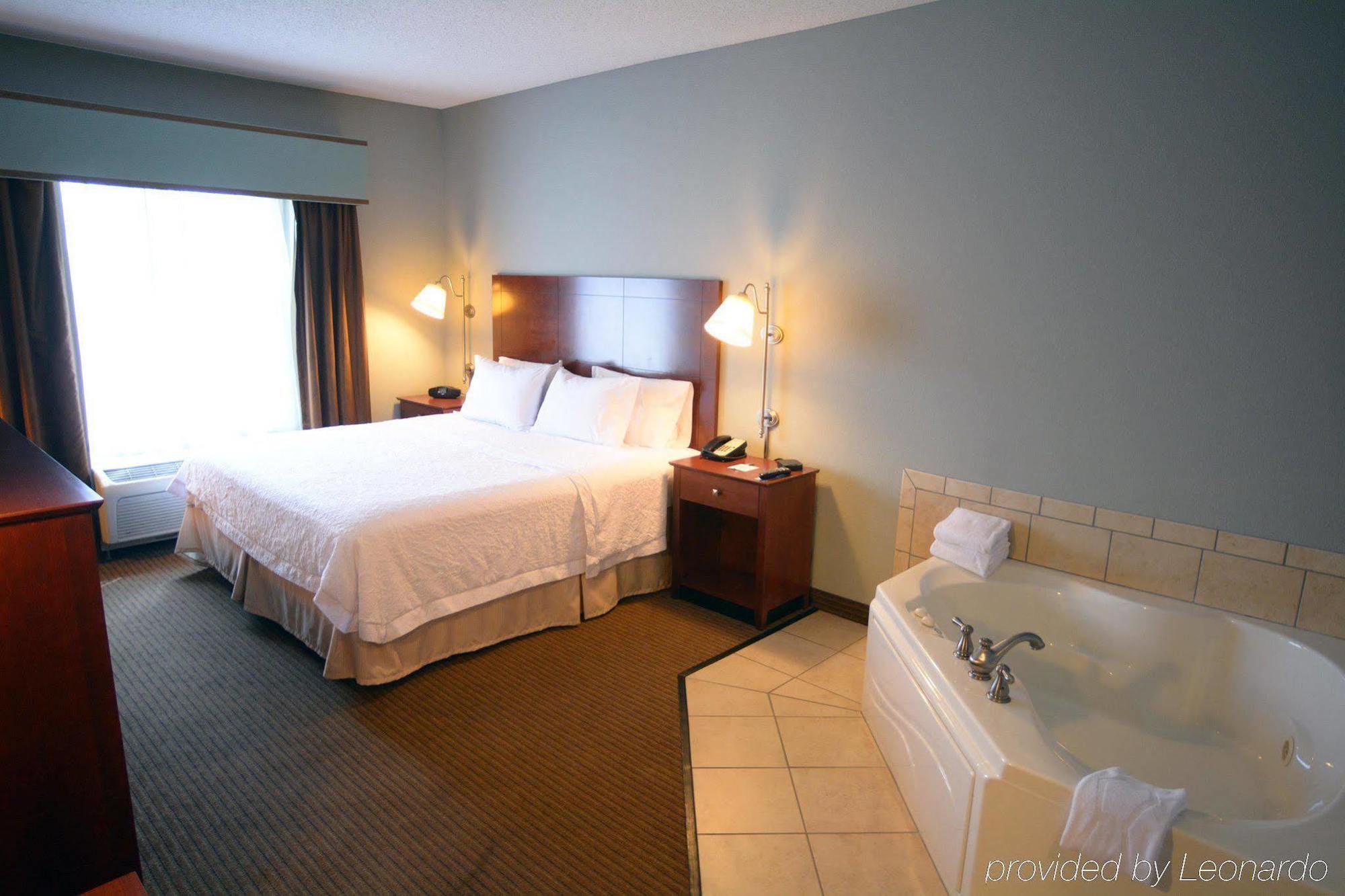 Hampton Inn Warsaw Kültér fotó
